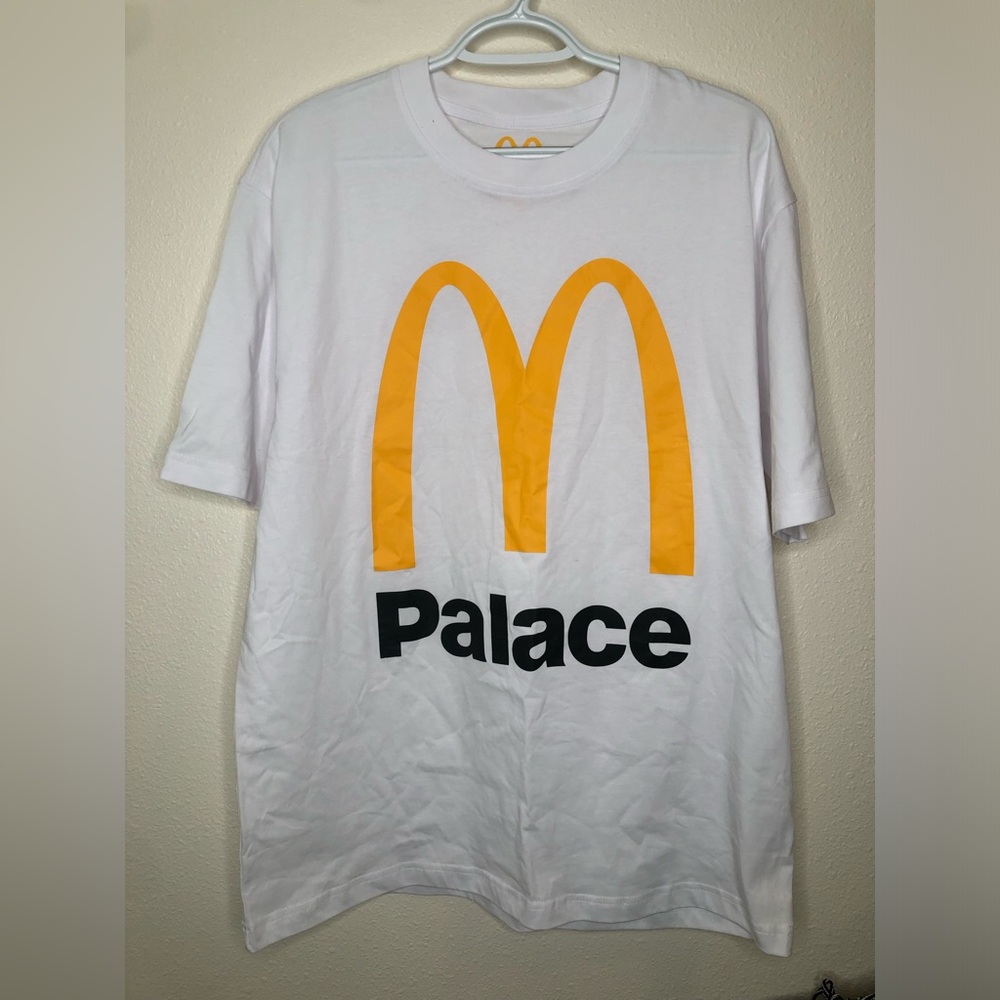 NWOT Mens White McDonalds x Palace T-Shirt— Size XL